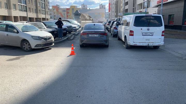 В Екатеринбурге машина сбила девятилетнего мальчика