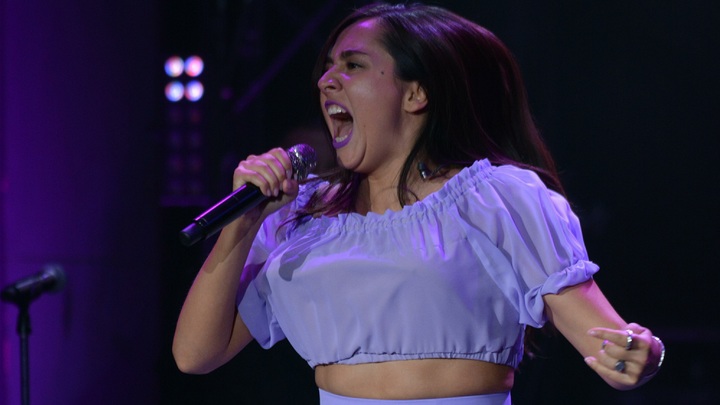 Жёсткая рука для артиста. Как наказать Манижу и Макса Коржа?