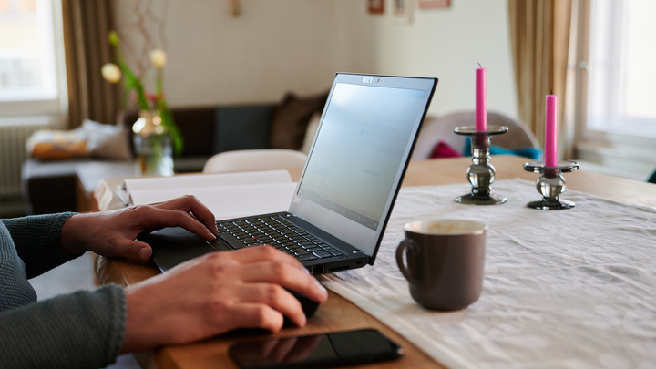 Минцифры предложило компаниям HP, Lenovo и Acer выпустить лэптопы с российским процессором