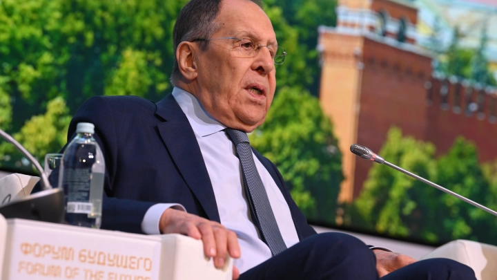 Уходят, стесняются, отводят глаза: Лавров о реакции западных коллег на правду о России