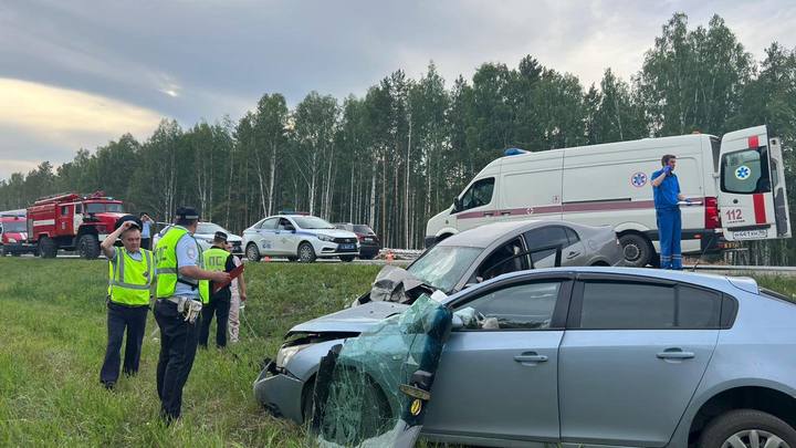 СК заинтересовался ДТП на трассе Екатеринбург-Тюмень, в котором пострадало 8 человек