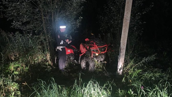 В Свердловской области погиб водитель снегоболотохода, который сел за руль без прав