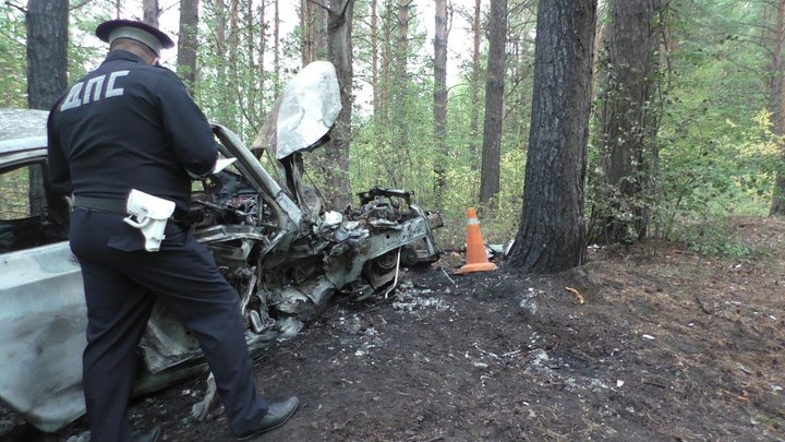 В Свердловской области после пьяного ДТП с двумя жертвами завели уголовное дело