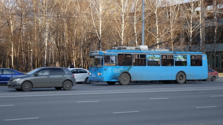 Водитель автобуса отказалась помогать инвалиду-колясочнику в Новокузнецке