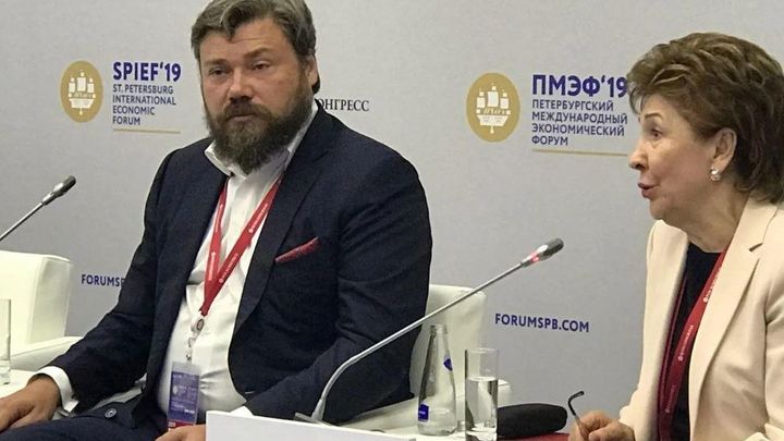 У них нет курсов МВА, зато они умеют это делать: Малофеев пригласил благотворителей в Церковь
