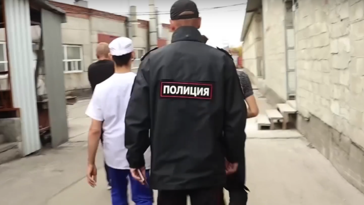 Удалить из страны принудительно: в челябинском кафе промышляли мигранты
