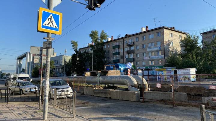 Движение транспорта по улице Бабушкина в Чите открыто в обе стороны