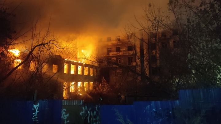 Дом чекиста горел в Нижнем Новгороде минувшей ночью