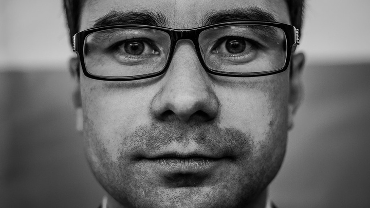 Зебра ТВ: председатель лиги КВН Роман Александров объявлен в розыск