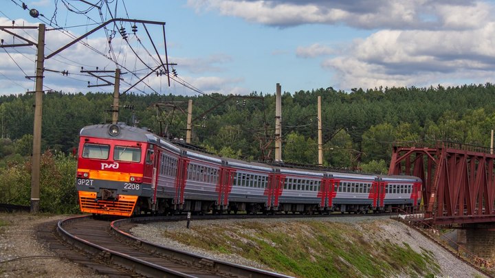 В Кузбассе поменяется расписание поездов из-за ремонта пути