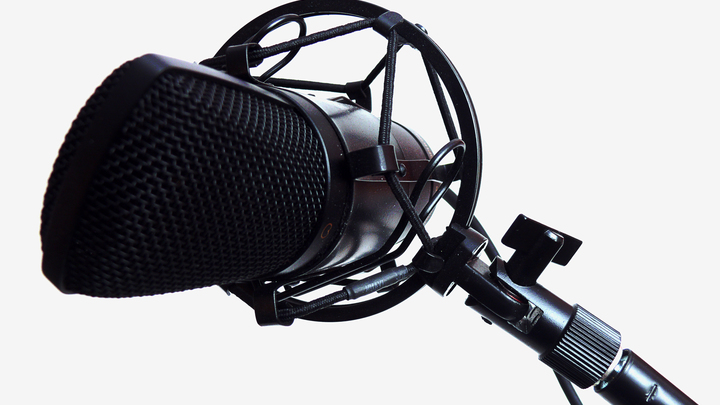 Комик-иноагент Белый* назвал свою цену. Оказывается, всё дело было в горячей воде