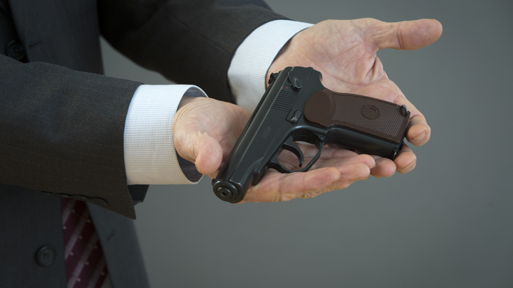 Более 3 тыс. запрещённых предметов изъяли приставы у посетителей в судах Кубани