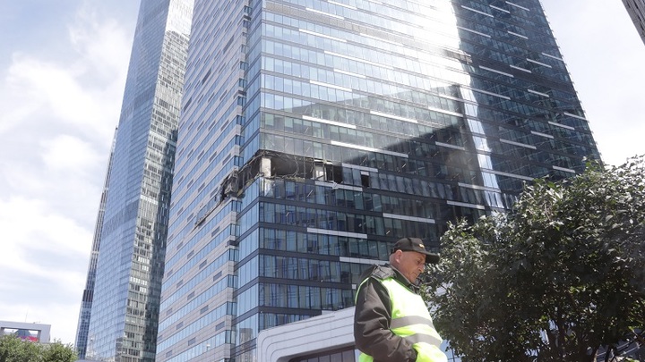 Отрабатывать каждого с украинским паспортом: Подполковник МВД призвал к жёстким мерам