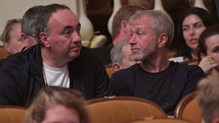 В теракте с ДРГ на Белгородчине всплыло имя олигарха Абрамовича. Источник указал на айфоны