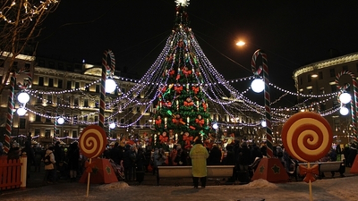 Праздник - по расписанию: в Самаре на новогодние украшения потратят 64,5 миллиона рублей