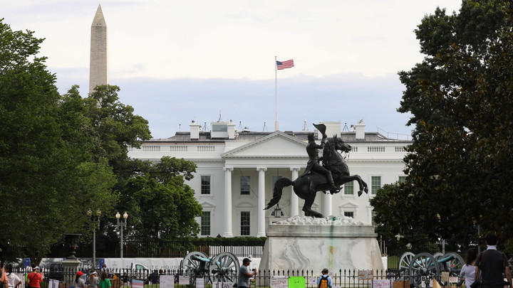 Кремль боится: Американский Foreign Affairs обвинил русских в злорадстве