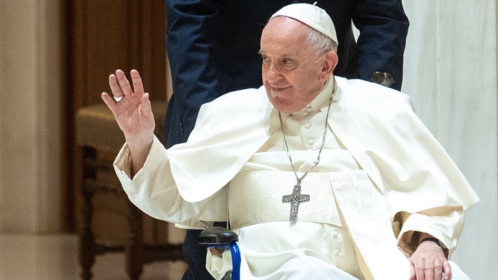 Папа Римский поддерживает Россию в украинском конфликте — Foreign Affairs