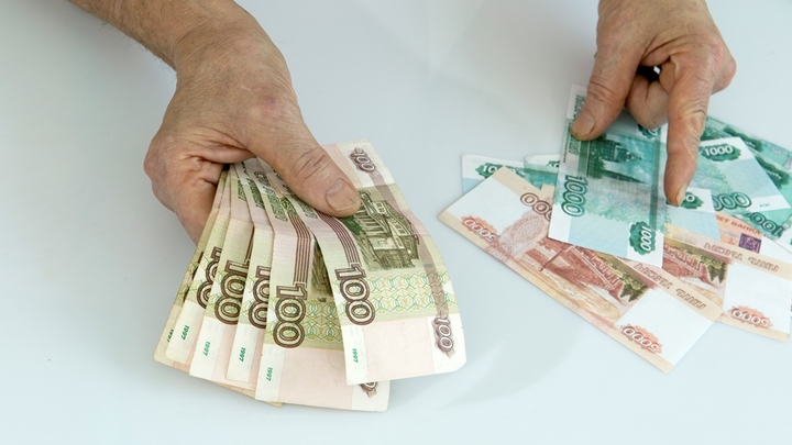 Долги жителей России за электроэнергию достигли 344,9 млрд рублей