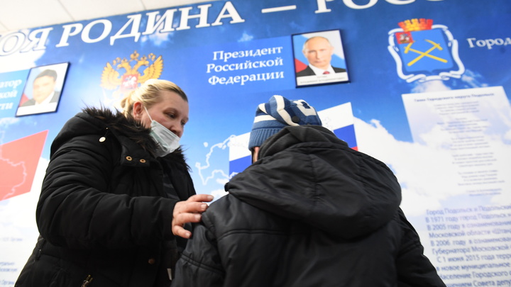 Из Херсонской области эвакуировали более 95 тысяч граждан