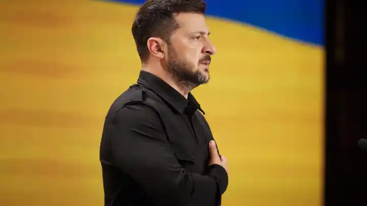 Полковник Дуглас: Зеленский не сможет найти новый подход к Трампу