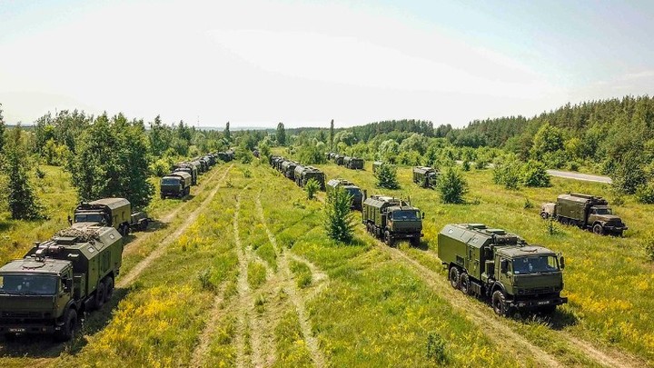 Кто помогает точно бить русским Искандерам. В Минобороны раскрыли карты