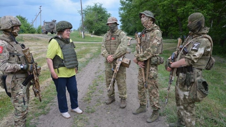 Свердловский омбудсмен после визита на Донбасс раскрыла, чего не хватает русским военным