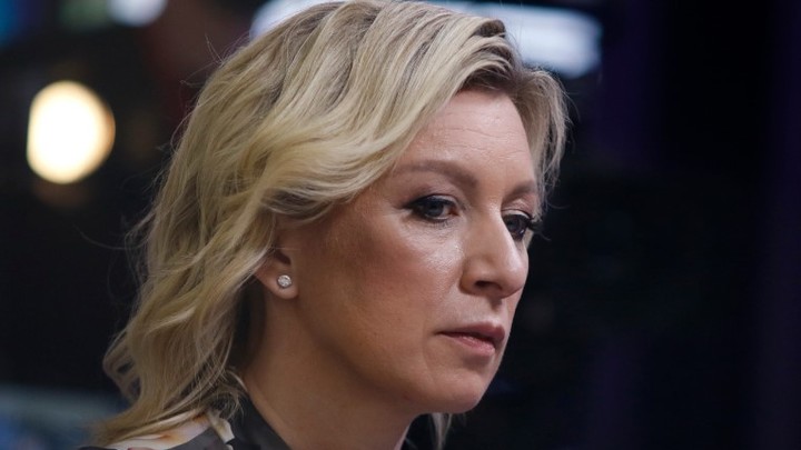 Захарова сделала ход конём на ПМЭФ-2022 Захарова сделала ход конём на ПМЭФ-2022