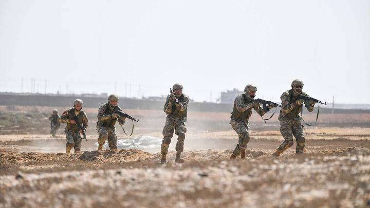 Жители Авдеевки ждут прихода русской армии — мэр