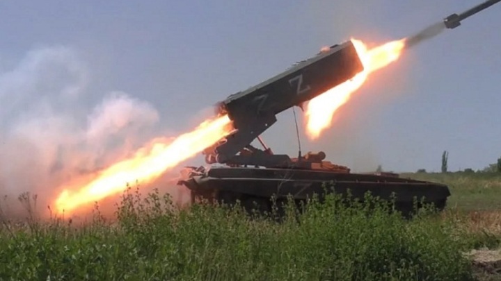 Под Херсоном огнеметный комплекс Солнцепёк ВС России хорошо прожарил оборону украинских войск