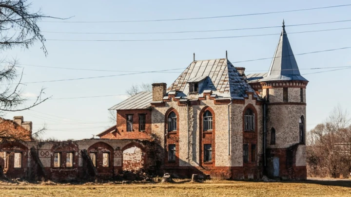 Усадьбу в Филимонках восстановят после пожара