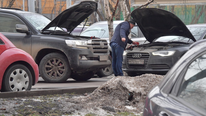 Наступление весны пойдёт по всем фронтам: Тишковец назвал сроки, когда авто можно переобуть в летнее