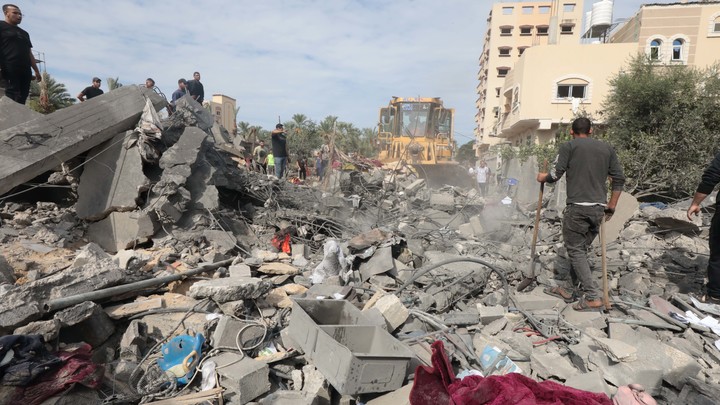 Есть вода, есть электричество: Израильский подполковник отказывается признавать кризис в Газе