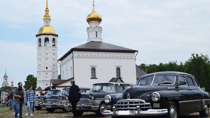 Суздальцы не досчитались советских «членовозов»
