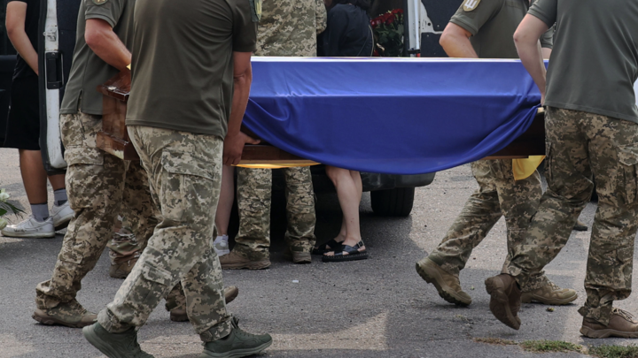 Связь не работает, товарищи гибнут: Украинцы пожаловались CNN на проблемы в русском приграничье