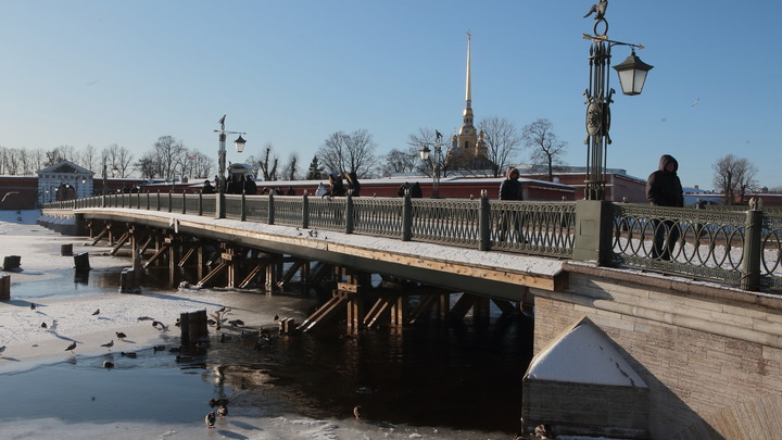 В Петропавловской крепости в субботу и воскресенье проходит фестиваль «Чудо света»