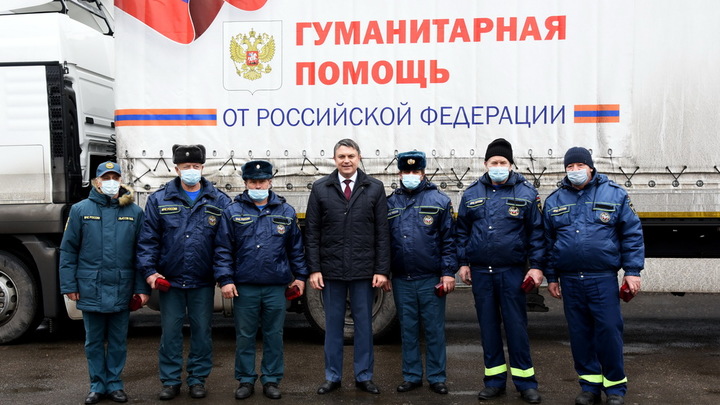 За мужество и самопожертвование: Глава ЛНР наградил донских спасателей