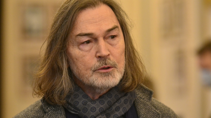 Никас Сафронов - о Борисе Краснове: Художнику не нужно влезать в политику