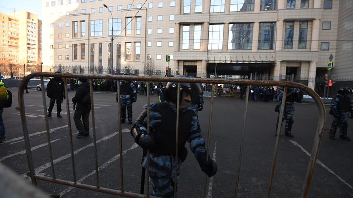 Де-факто смертельный приговор: План Альбац по спасению Навального разбили одним фактом