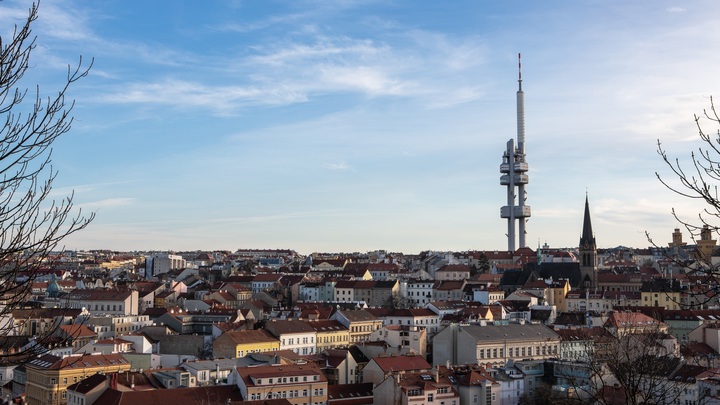 Прага объявила о высылке 18 русских дипломатов: Предлогом стал взрыв 2014 года