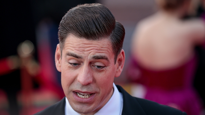 Дмитрий Дюжев публично похоронил Юдашкина: за что артиста выгнали с модного показа