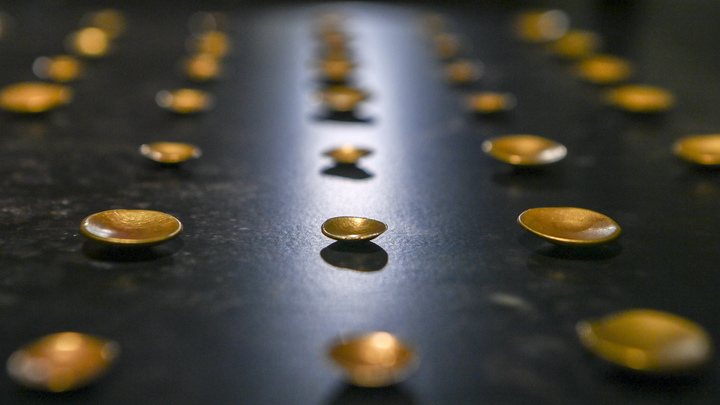 Раскрыли свой пакет на русское золото: О чём представители ЕС договорились за закрытыми дверями