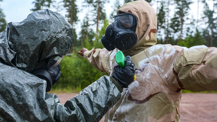 Христо Грозев проболтался. ФСБ показала реальных кураторов киевского режима и Навального*