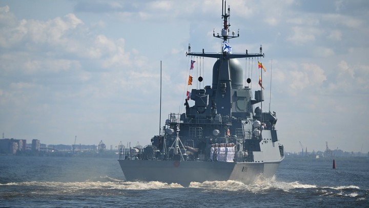 Военные корабли России уже выдвинулись: Догадки США подтвердились