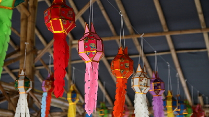 The Thaiger: В Таиланде школьник устроил похороны живой матери ради денег