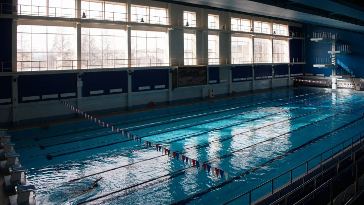 В Екатеринбурге 31 человек отравился хлором в термальном комплексе