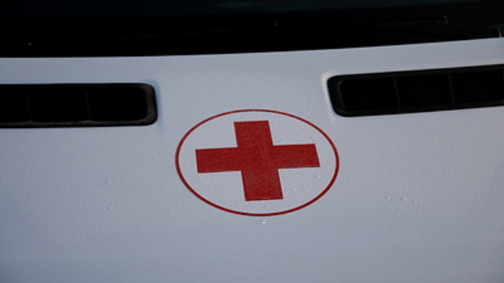 Десятки погибли, сотни ранены: В Индии с путей сошли два вагона экспресса