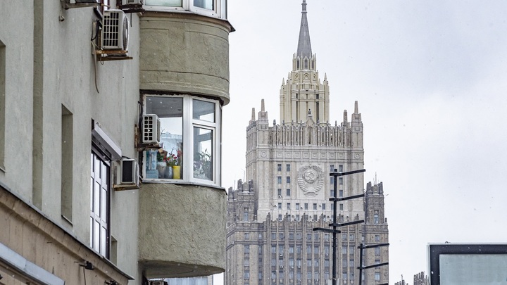 В России поблагодарили сестру Ким Чен Ына за честность и смелость