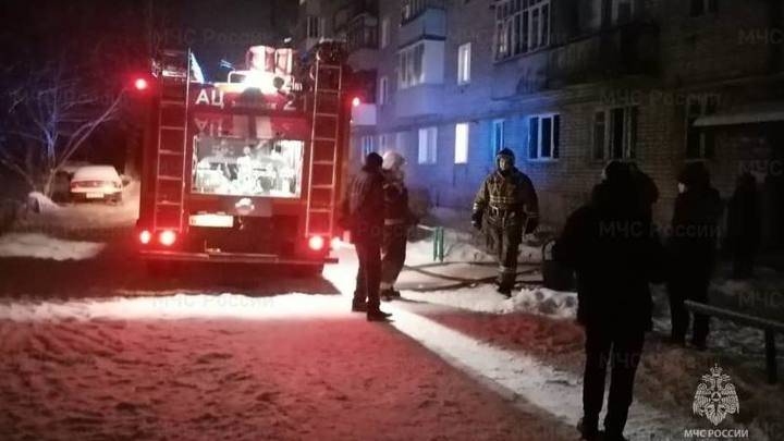 На пожаре в многоэтажке на Большой Воробьевской улице в Иванове пострадал человек