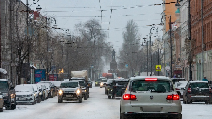 Объём продаж новых автомобилей в России снизился на 2,3% в ноябре