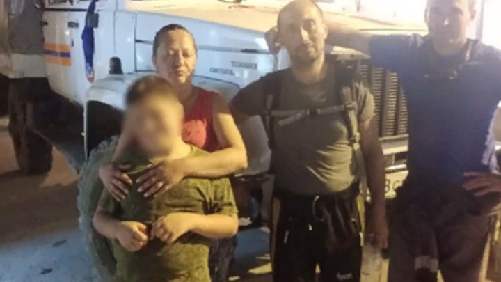 Семья из Ставрополя заблудилась в лесу Сочи, спасаясь от стаи собак